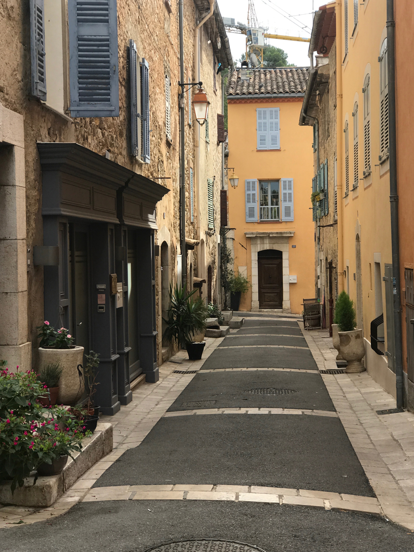 Side street