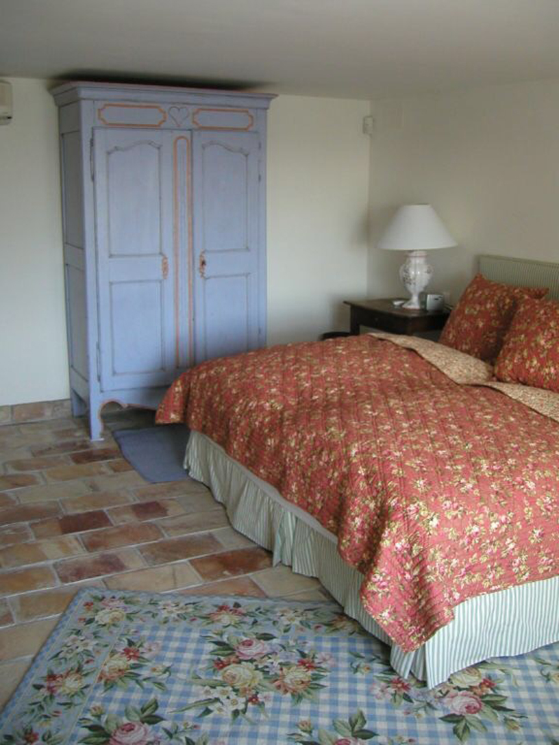 Bedroom with two beds can be put together as a king or used independently